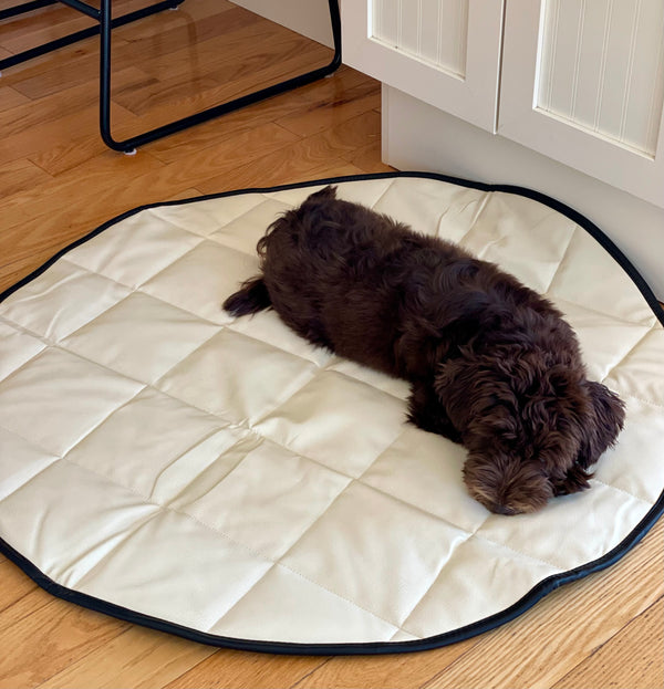 Dog Travel Bed | 35'' |  Black +Cream