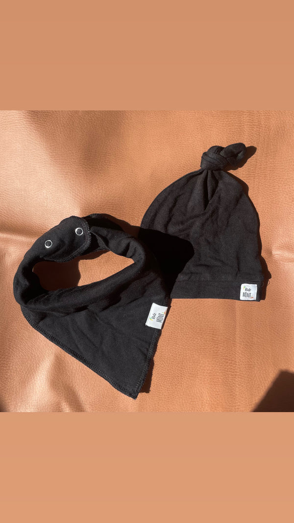 Raven Bandana Bibs