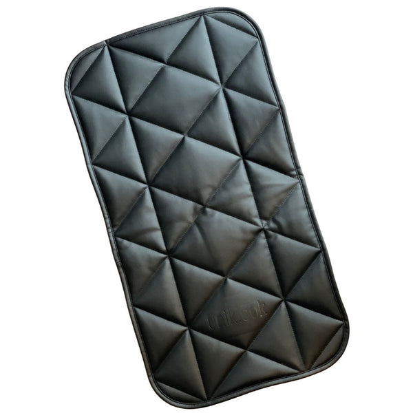 QUILTED MAT | 16"x30" | BLACK