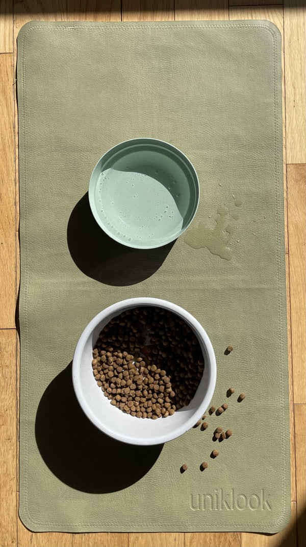Leather pet food mat | 30"x16" | Hunter, Tan