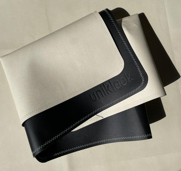 Med mat | 39"x39" | Raven + Ivory