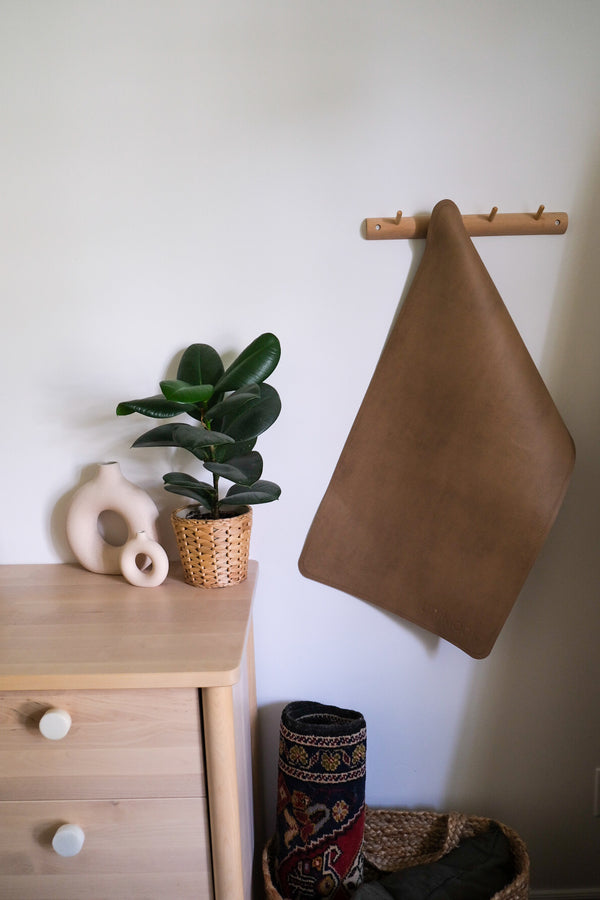 Mini | 14"x22"| Ivory + Terra