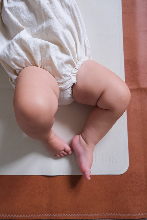 Mini | 14"x22"| Ivory + Terra