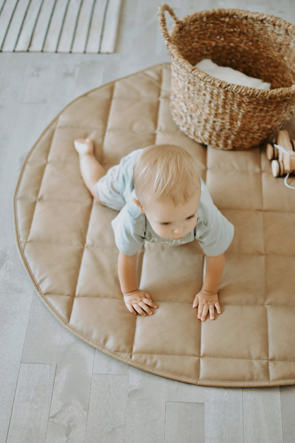 QUILTED FLOOR MAT | 35" | TAN + GRAY