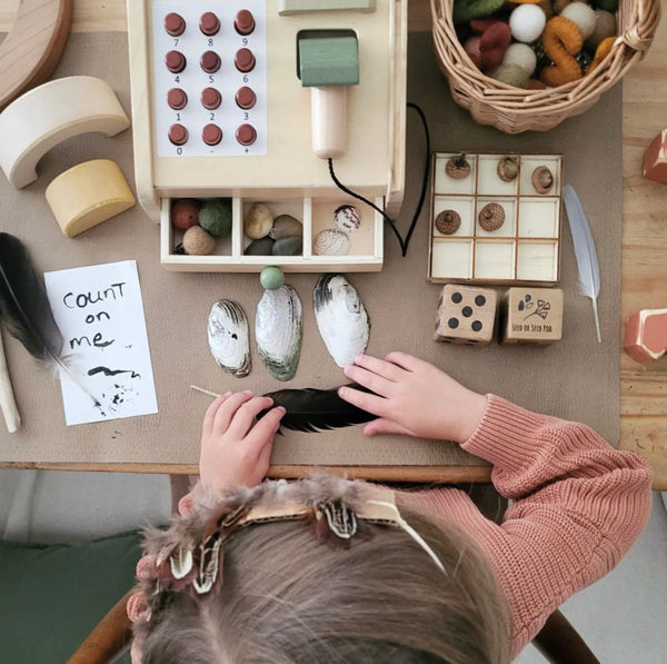 Mini | 14"x22"| Ivory + Terra