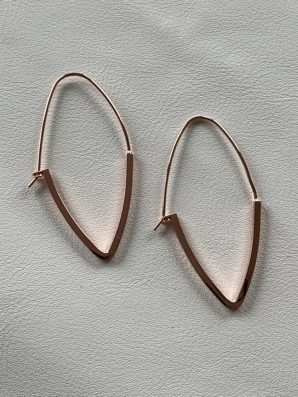 Oval hoops | Rose gold | Earrings