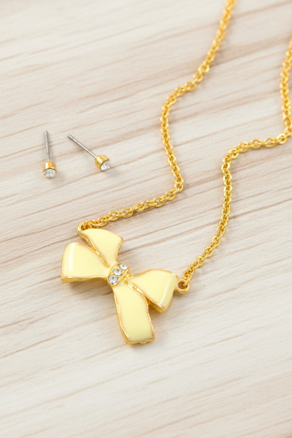 Bow Chain Necklace