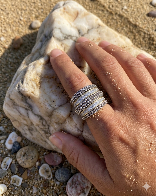 Chunky pebble Statement Ring